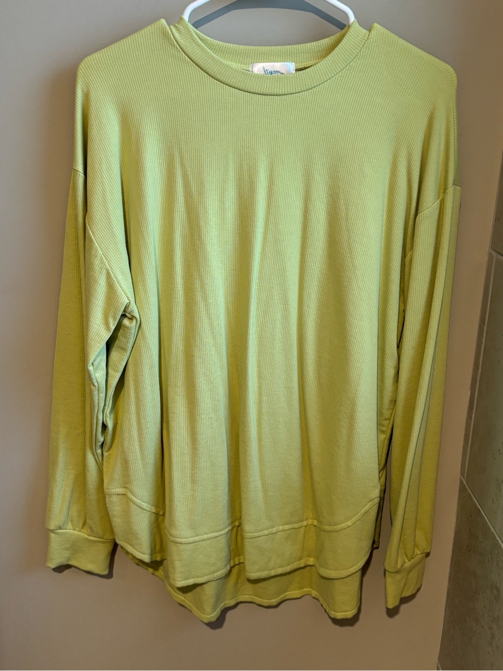 Relaxed Crew Neck Sweater in Light Lime